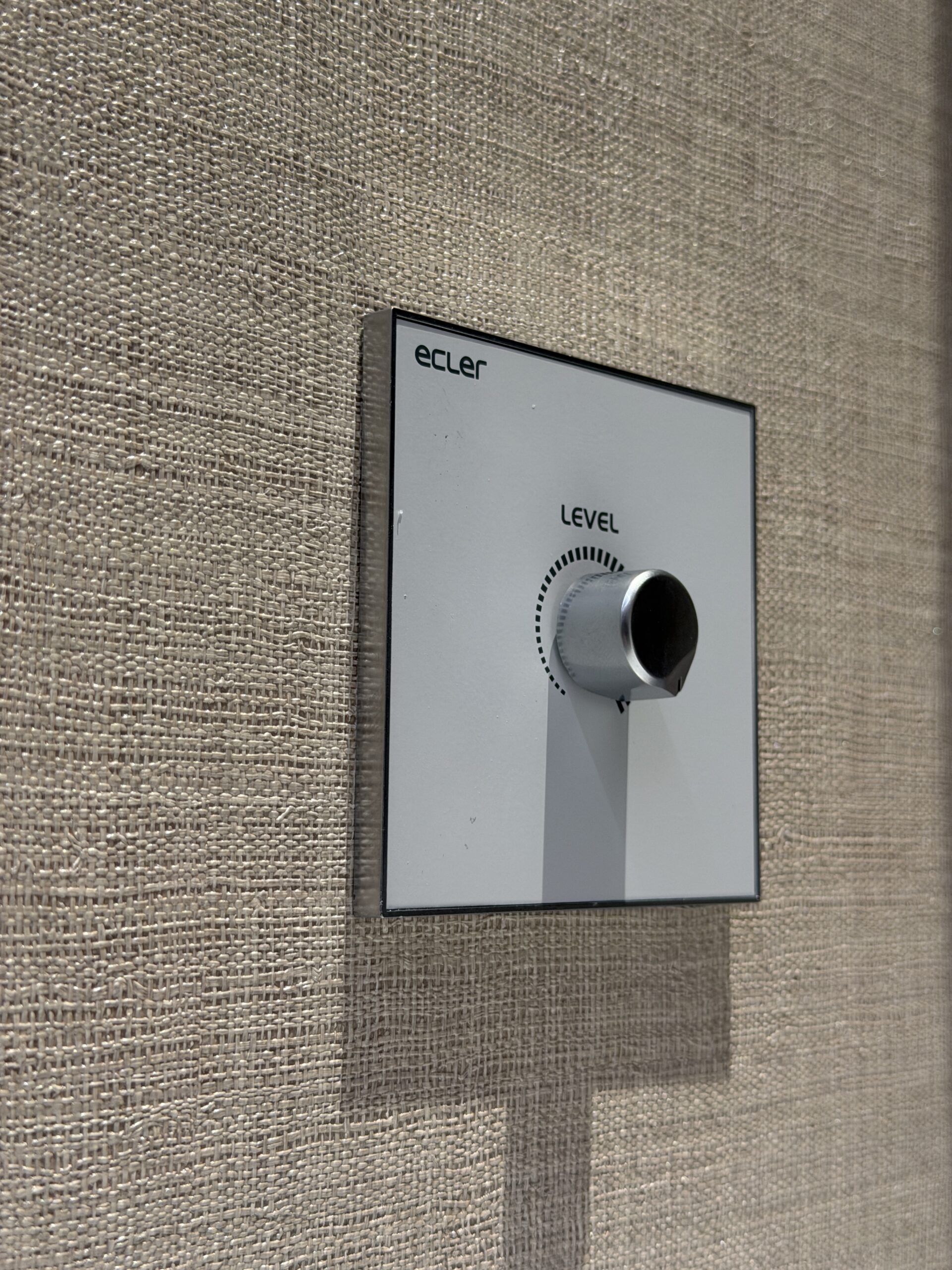 volume regelaar ecler